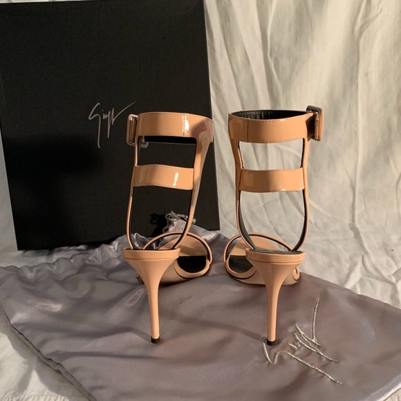 AUTHENTIC Giuseppe Zanotti heels - Picture 5 of 8